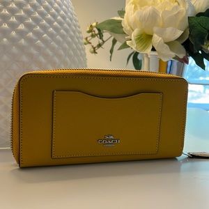 COACH Zip Wallet